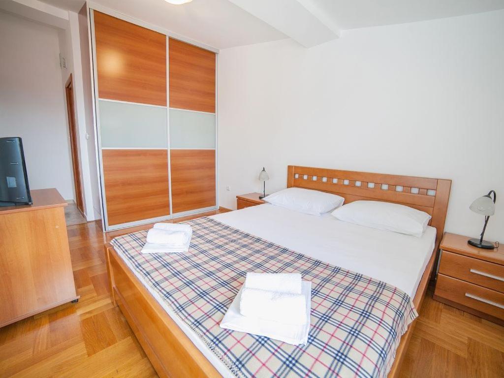 Apartments Ivan Петровац Экстерьер фото